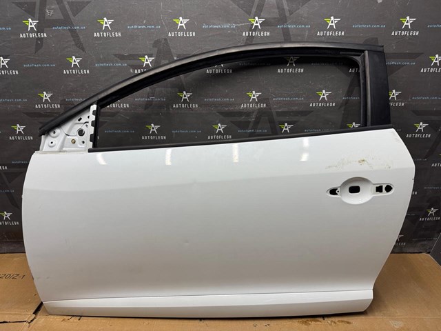 Двері передні, ліві Renault Megane 3