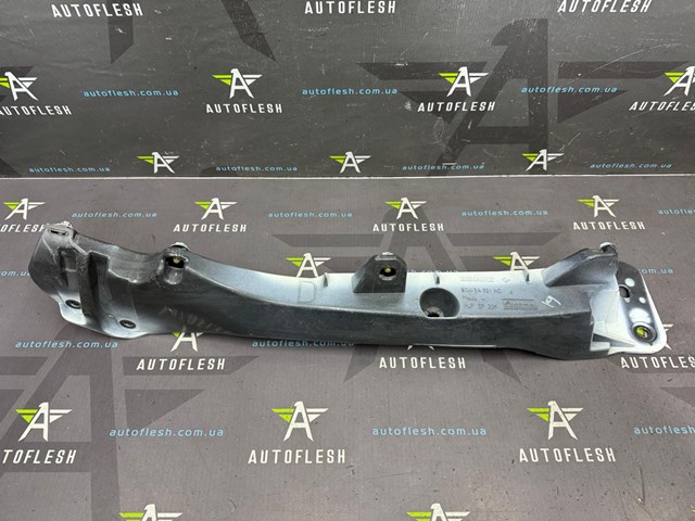 Кронштейн кріплення крила переднього правого верхній 8200314931 RENAULT