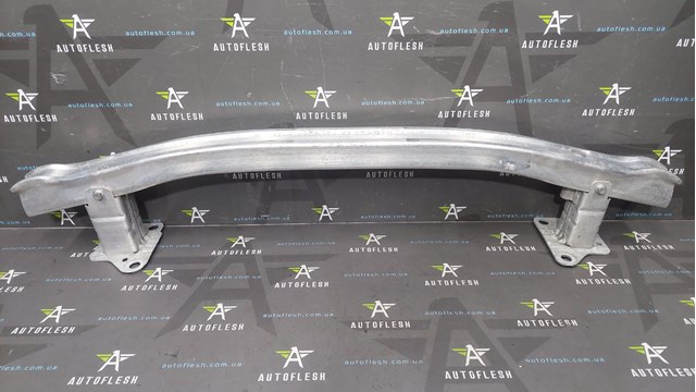 Буфер бампера переднього 8200380507 RENAULT