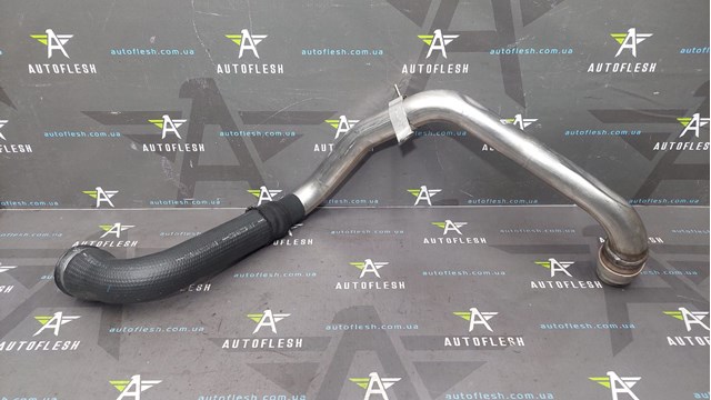 Шланг/патрубок інтеркуллера 8200537135 RENAULT
