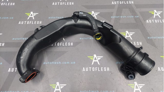 Патрубок повітряний, вхід в турбіну (наддув) 8200645723 RENAULT