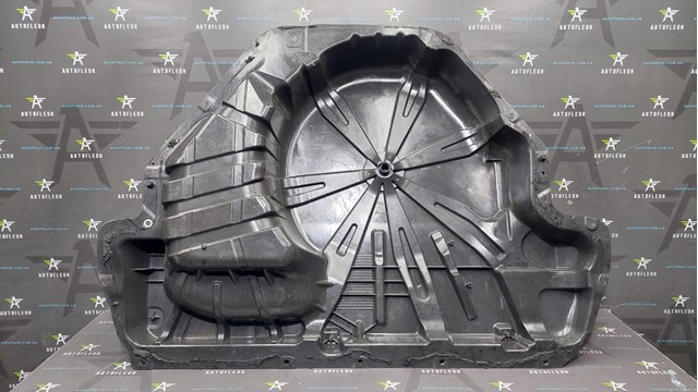 Колісна ніша 8200948423 RENAULT