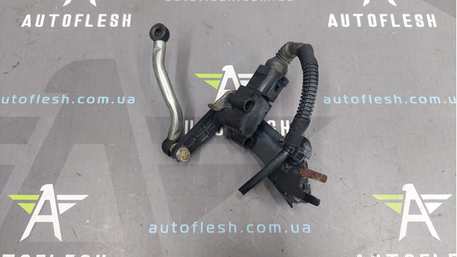 Датчик рівня положення кузова, задній лівий 8R0941309E VAG