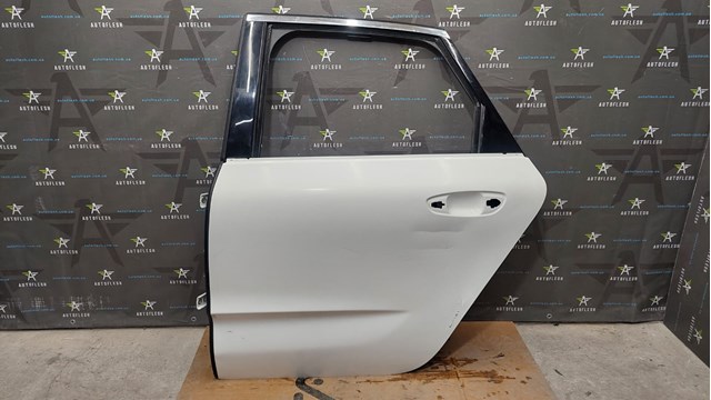 Двері задні, ліві 9801573080 PEUGEOT