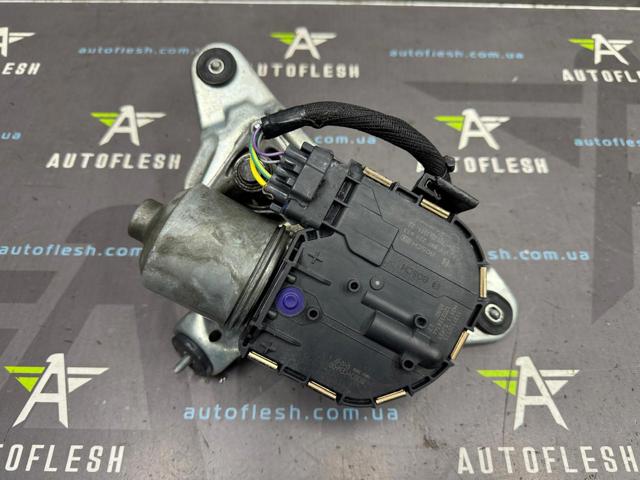 Мотор склоочисника лобового скла, правий 9816172680 PEUGEOT