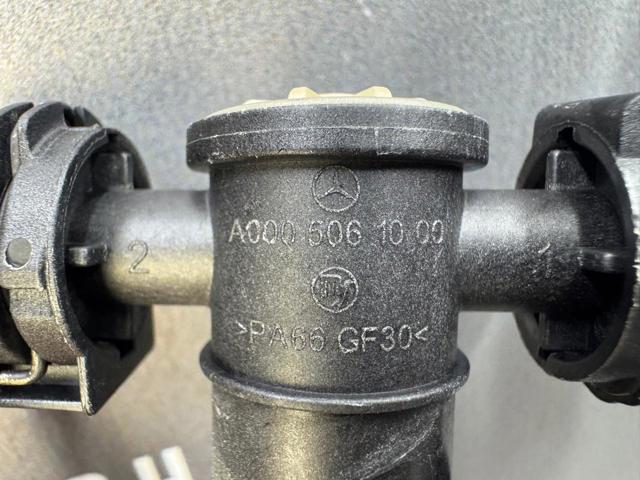 Клапан видалення повітря системи охолодження A0005061000 MERCEDES