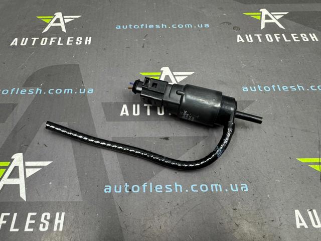 A0008605826 Mercedes моторчик омивача - купити онлайн в Україні
