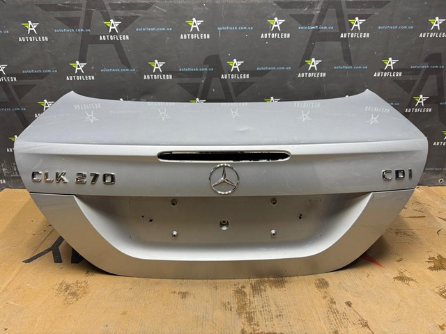 Кришка багажника кузова A2097500275 MERCEDES