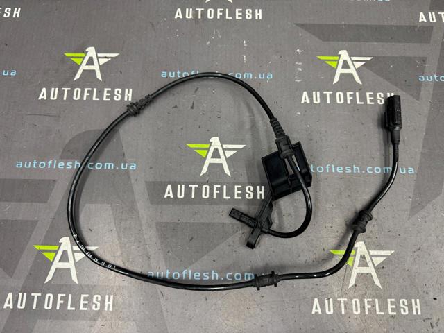 Передній датчик ABS A2465402510 MERCEDES
