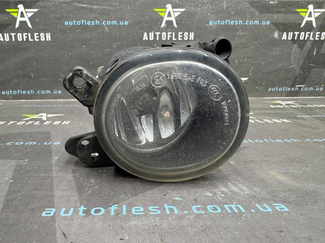 Протитуманка права A2518200856 MERCEDES