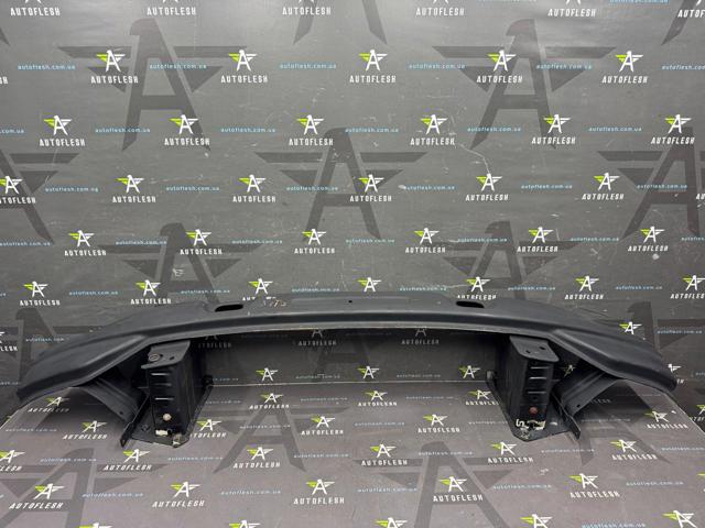 Балка бампера переднього Mercedes Vito II
