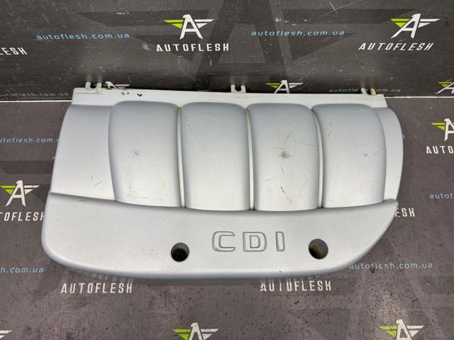 Кришка двигуна декоративна A6460100367 MERCEDES