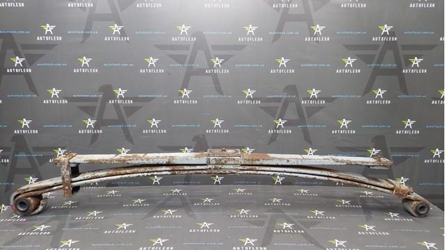 Ресори передні (пружини передньої підвіски) A6683200502 MERCEDES