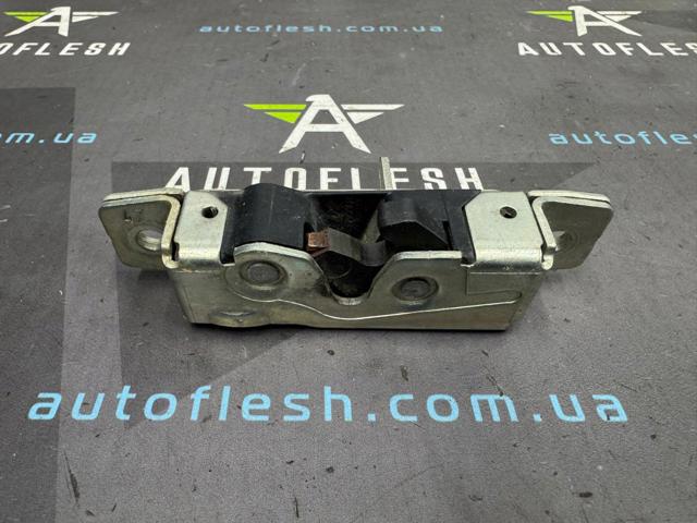 Замок задніх дверей, лівих A9067300435 MERCEDES