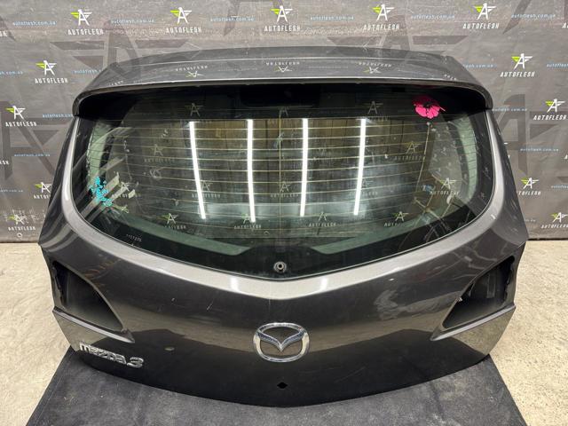 Двері багажника BBY96202XC MAZDA