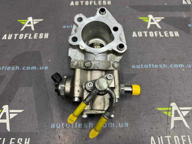 Система харчування двигуна L3K91335ZC MAZDA