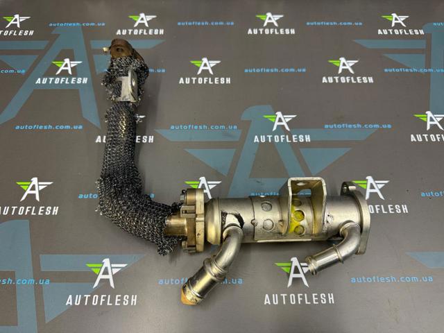 Радіатор системи рециркуляції ОГ LR003857 LAND ROVER