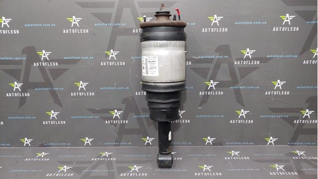 Стійка амортизатора задня RPM500300 LAND ROVER
