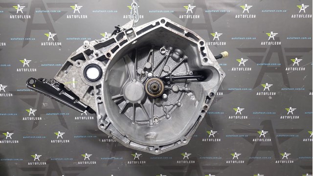 Механічна коробка перемикання передач TL4050 RENAULT