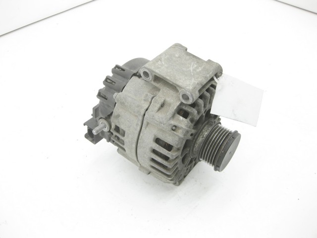 Генератор автомобільний A0009068706 MERCEDES