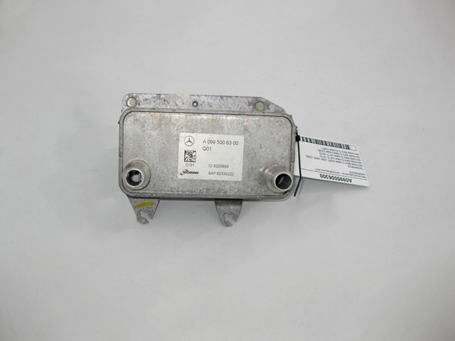 Радіатор охолодження, АКПП A0995006300 MERCEDES