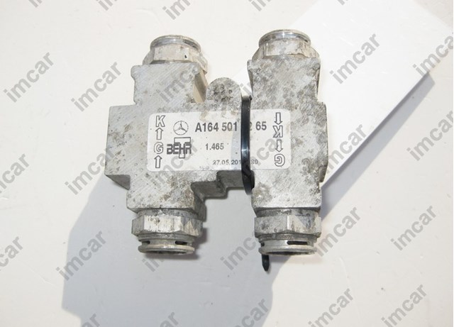 Офіційний mercedes a1645010265 термостат A1645010265