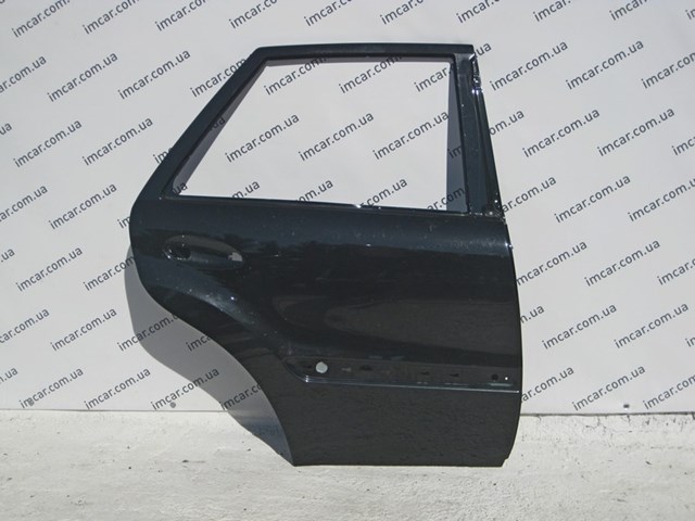 Двері задні, праві A1647300205 MERCEDES