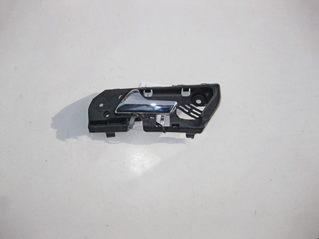 Ручка двери передней левой внутренняя с ml w164 2011 г. рестайлинг A1647602161