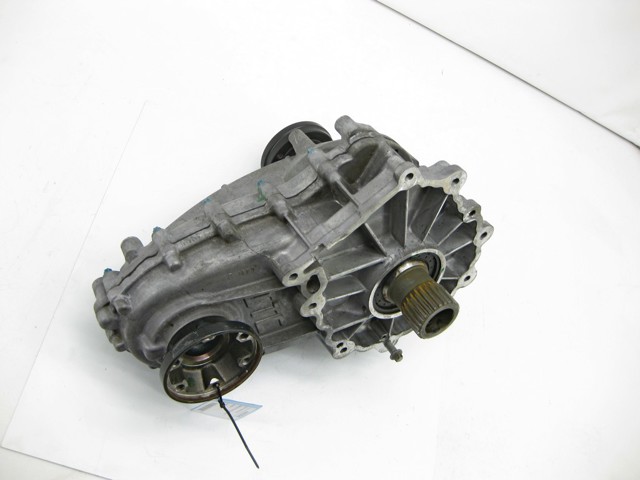 Редуктор переднього ведучого моста (головна передача) A1663300400 MERCEDES