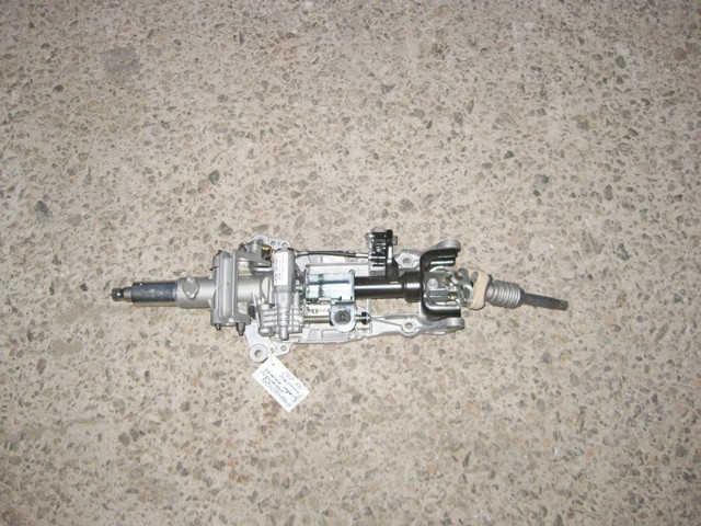 Колонка рульового управління A1664606200 MERCEDES