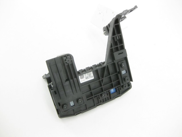 Коробка запобіжників A1665409315 MERCEDES