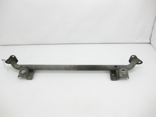 Балка бампера переднього A1666200085 MERCEDES