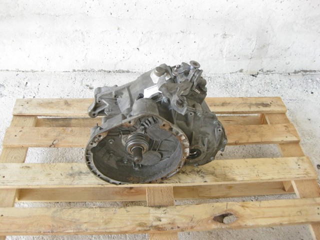 Механічна коробка перемикання передач A1693600700 MERCEDES
