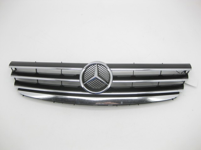 Решітка A1698800983 MERCEDES