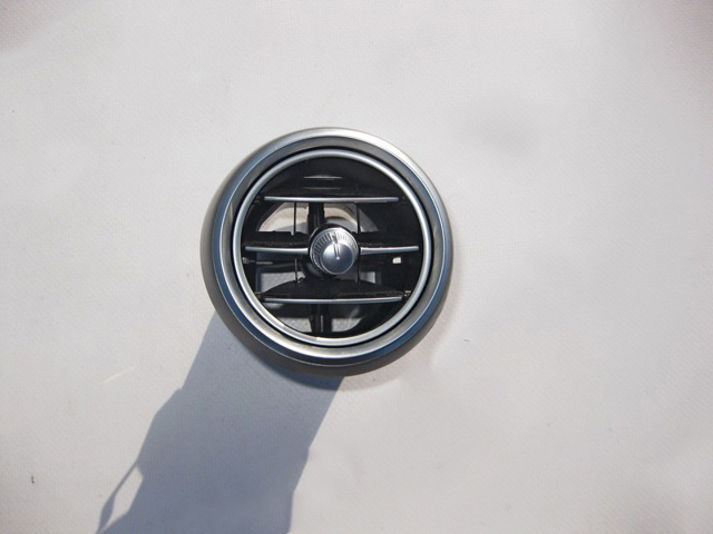 Вентиляція передка A2058300301 MERCEDES