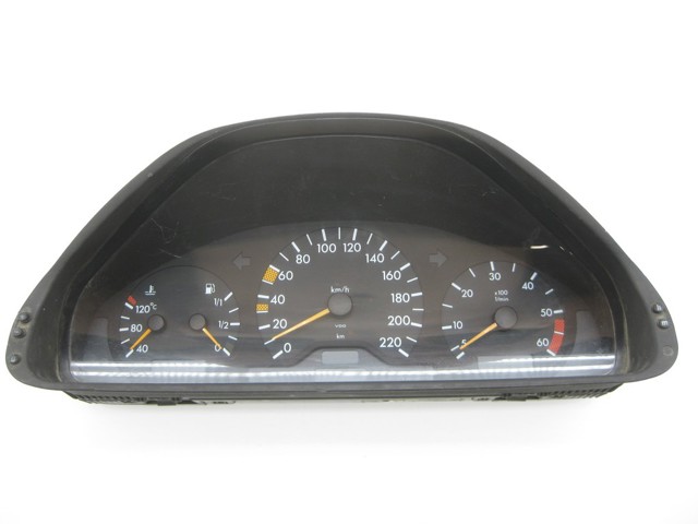 Щиток приладів (комбінація) A2105405147 MERCEDES