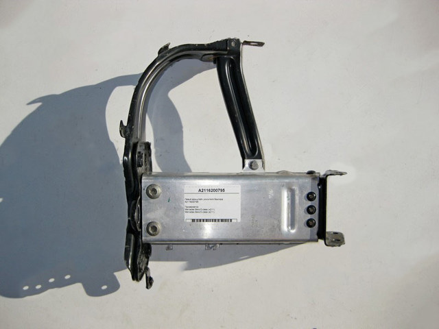 Кріплення бампера A2116200795 MERCEDES
