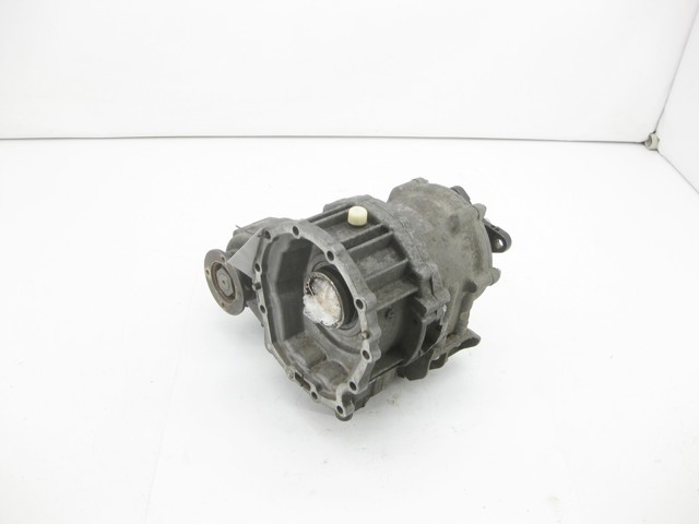 Коробка роздавальна в зборі A2202800700 MERCEDES