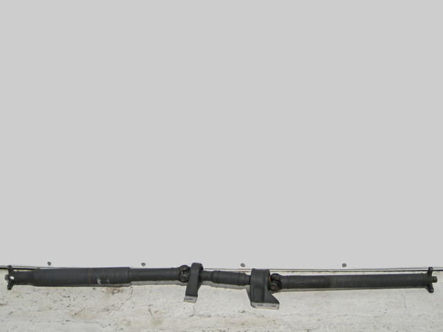 Вал карданний задній A2214102416 MERCEDES