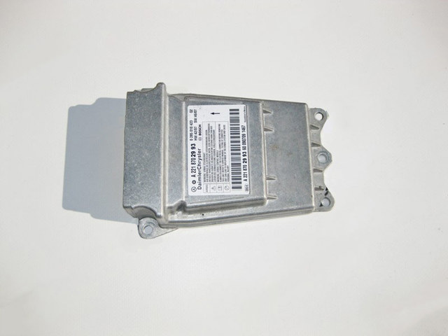 Блок управління airbag A2218702993 MERCEDES