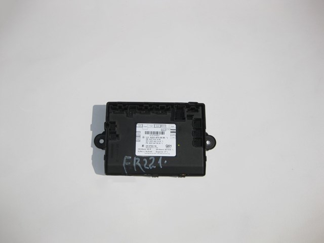 Блок комфорту передніх дверей A2219001600 MERCEDES