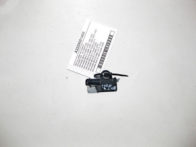 Датчик Ейрбег передній A2229051400 MERCEDES