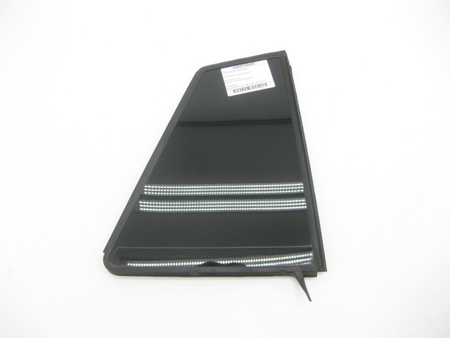 Скло-кватирка двері, задній, правій A2927300455 MERCEDES