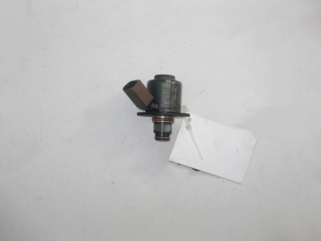 Delphi клапан редукційний пнвт mb sprinter (906)/vito (w447) A6510740084