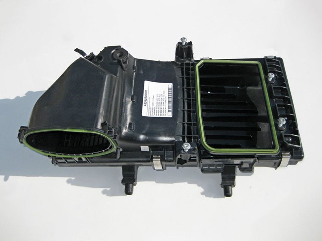 Коробка фільтра A6540900001 MERCEDES