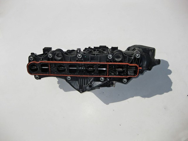 Колектор впускний A6540902100 MERCEDES