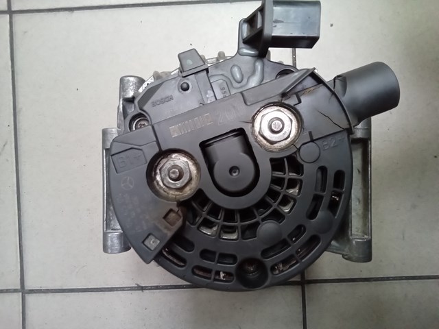 Авто генератор 0124625014 BOSCH