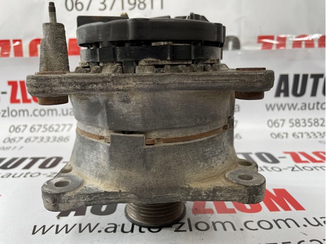 Авто генератор 0124315004 BOSCH