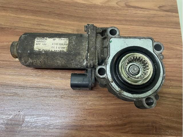 Двигун керування раздаткой 0130008508 BOSCH