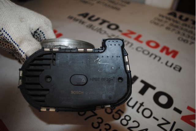 Дросільна заслінка в зборі 0280750114 BOSCH
